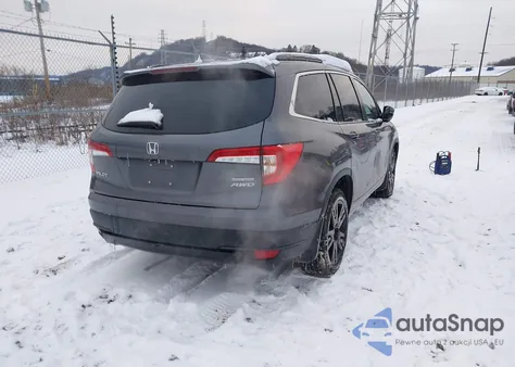 2021 Honda Pilot Awd Special Edition из США, поврежденный, VIN 5FNYF6H27MB018576